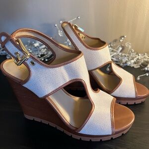 Michael Kors- Elegant Brown and Cream Wedge Sandals